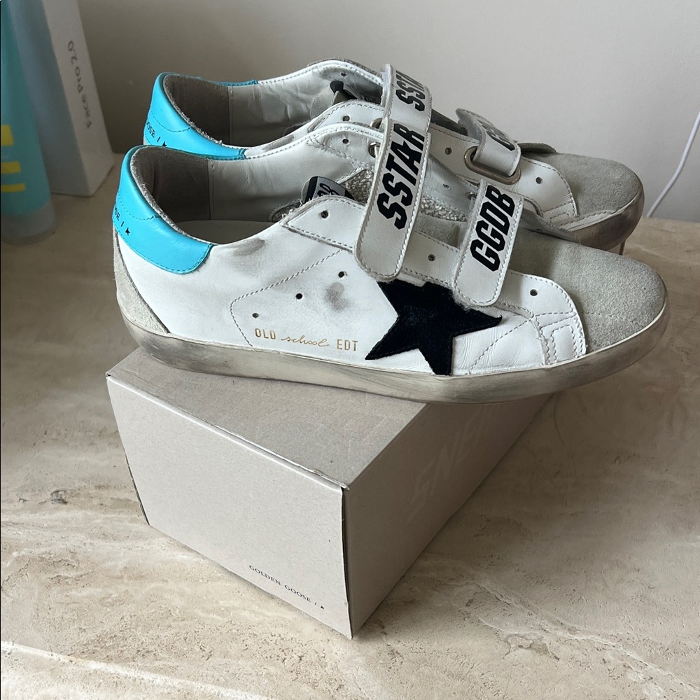 Golden Goose White Sneakers with Black Star and Turquoise Heel